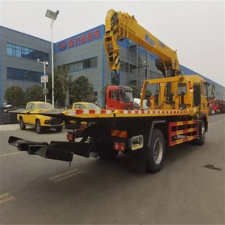 莱西附近小随车吊出租电话，轻松解决搬运烦恼